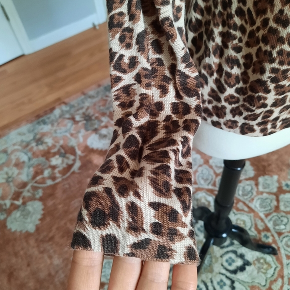 Talbots silk cashmere animal print cardigan - Picture 6 of 9
